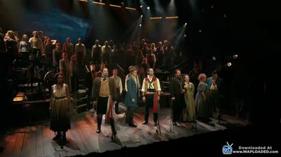 悲惨世界：上演音乐会剧照的剧照