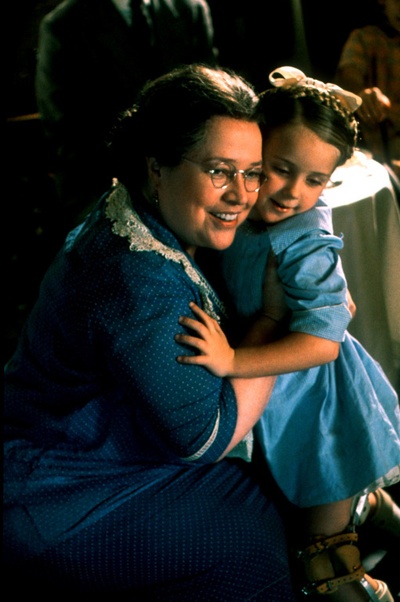 温泉康复院剧照的剧照