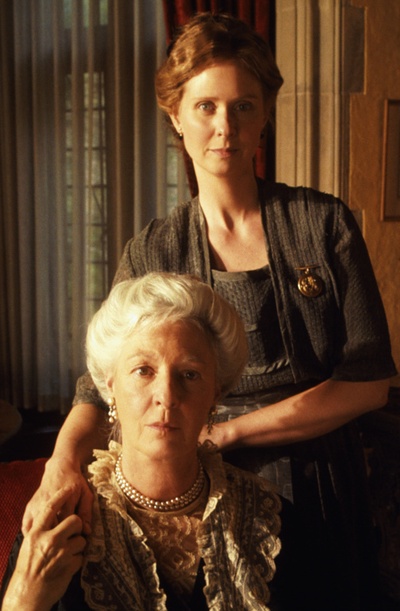 温泉康复院剧照的剧照