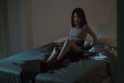 红衣小女孩剧照的剧照