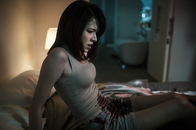 红衣小女孩剧照的剧照