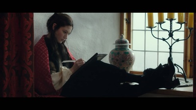 年轻的女王剧照的剧照