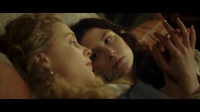 年轻的女王剧照的剧照