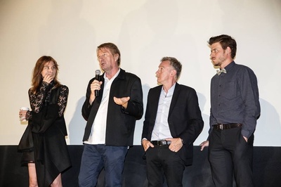 年轻的女王剧照的剧照