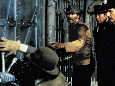 金关龙虎斗剧照的剧照