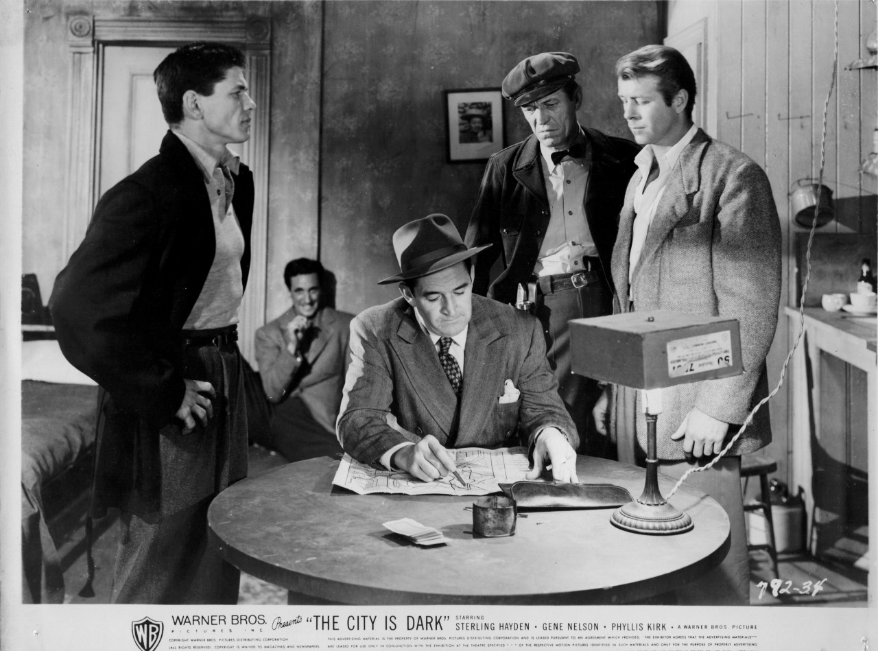 警网重重剧照的剧照