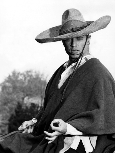 阿巴卢萨剧照的剧照