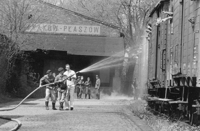 辛德勒的名单剧照的剧照