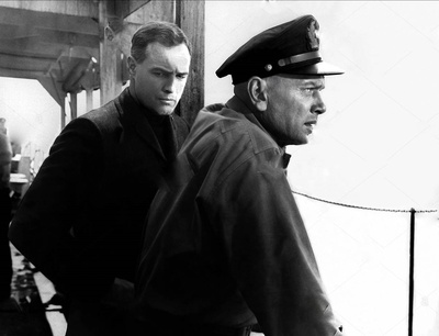 谍舰剧照的剧照