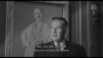 谍舰剧照的剧照