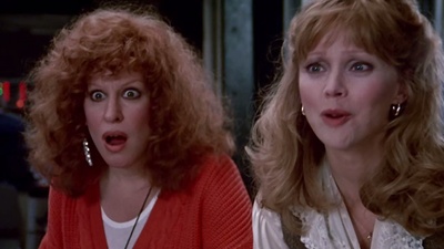 悍妞万里追剧照的剧照