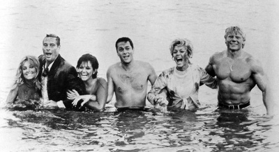 艳侣迷春剧照的剧照