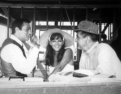 艳侣迷春剧照的剧照