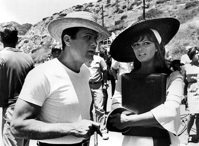 艳侣迷春剧照的剧照