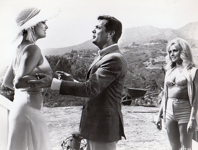 艳侣迷春剧照的剧照