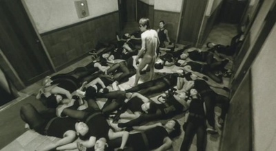 红眼镜剧照的剧照