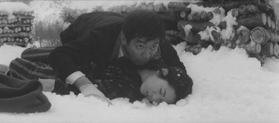 越后筒石亲不知剧照的剧照