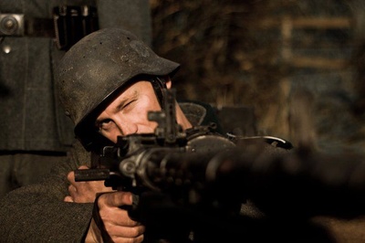 抵抗剧照的剧照