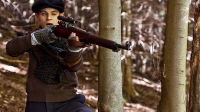 抵抗剧照的剧照