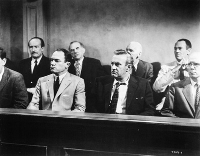 十二怒汉剧照的剧照