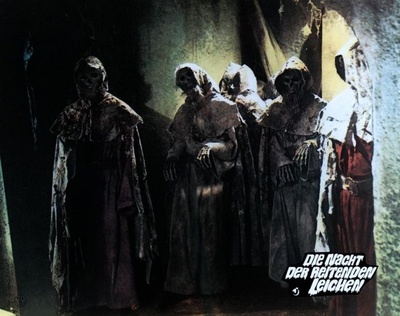 墓地亡灵首部曲：猛鬼倾巢剧照的剧照