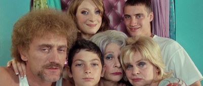 杜什一家剧照的剧照