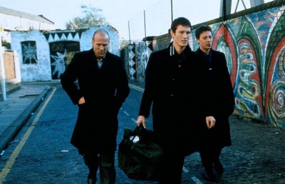 两杆大烟枪剧照的剧照