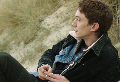 匍匐前进剧照的剧照