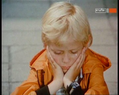 蓝色头盔剧照的剧照