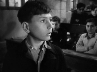 一笼夜莺剧照的剧照