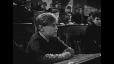 一笼夜莺剧照的剧照