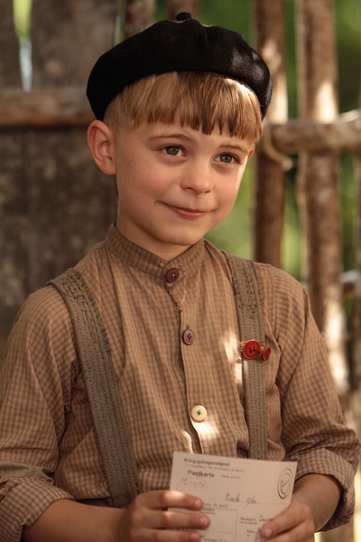 新纽扣战争剧照的剧照