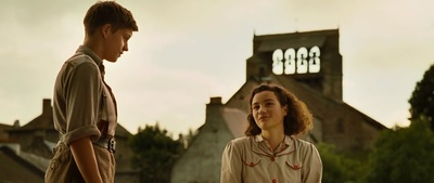 新纽扣战争剧照的剧照