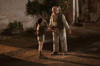 新纽扣战争剧照的剧照