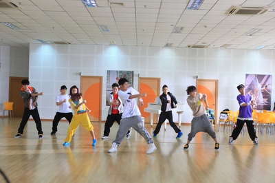 街舞小子剧照的剧照