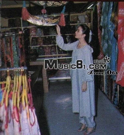 幽兰在雨中剧照的剧照