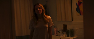 在雨中剧照的剧照