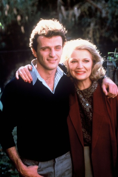 早霜剧照的剧照