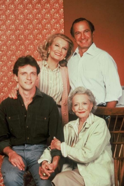 早霜剧照的剧照