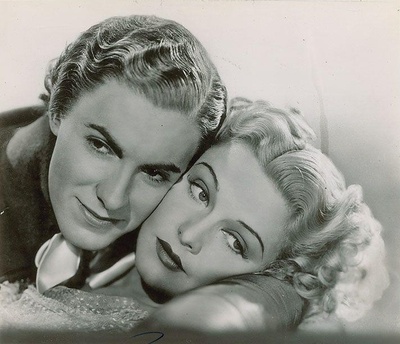 伦敦劳埃德公司剧照的剧照