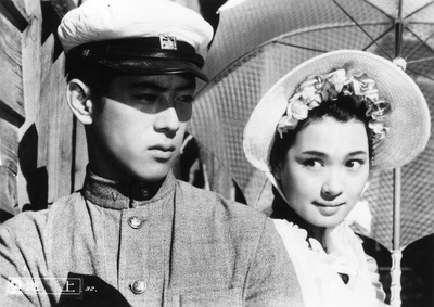 地上剧照的剧照