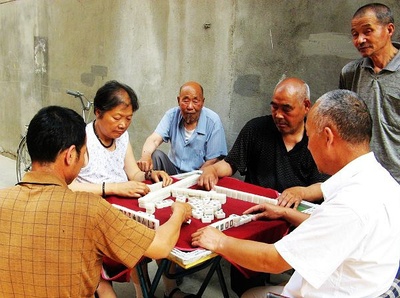 地上-空间剧照的剧照