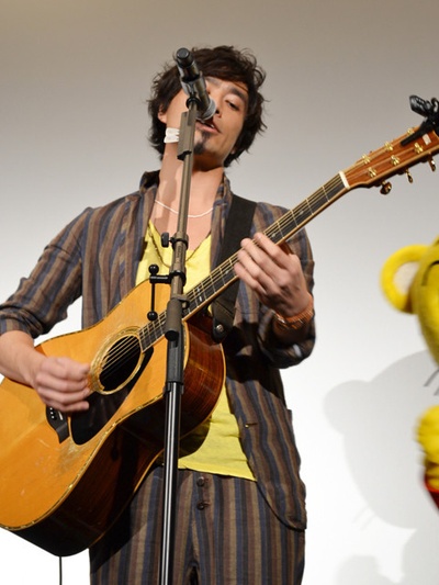 劇場版 しまじろうのわお! しまじろうとフフのだいぼうけん すくえ! 七色の花剧照的剧照