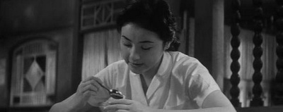 裸的太阳剧照的剧照