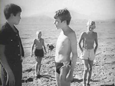 童年假期的最后一天剧照的剧照