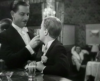 维克托与维多利亚剧照的剧照