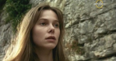 异国寻母剧照的剧照