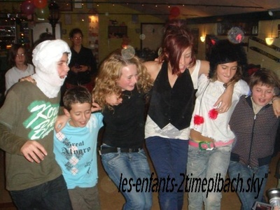 蒂伯巴赫村的孩子们剧照的剧照