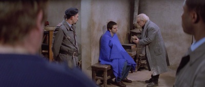 幽国车站剧照的剧照