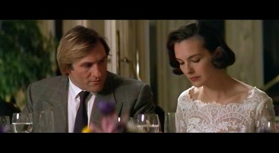 你不配她剧照的剧照